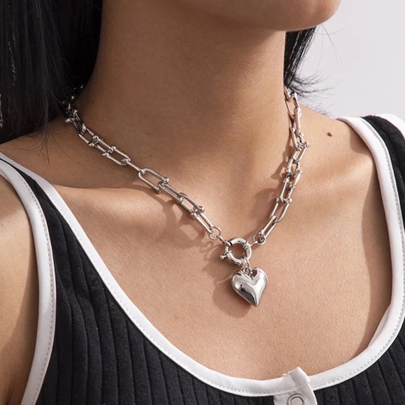 Jewelry - NEW STERLING SILVER LOVE HEART CHOKER NECKLACE